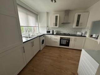 Plumstead Gem 2-Bed Next to Plumstead Station - Plumstead - 1
