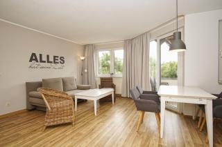 strandnah mit Balkon, gratis Nutzung vom AHOI Erlebnisbad und Sauna in Sellin - Strandhaus Mönchgut FeWo16 - Lobbe - 7