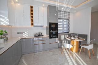 Smart Stay Holiday Villa - 4