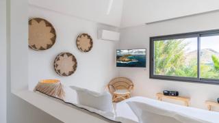 Oceanview Villa with Heated Pool - Toiny - 2