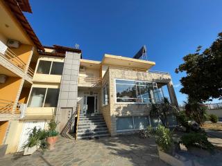 Leon hotelApart - Ofrinion - 0