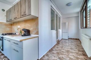 Militari Residence Deluxe 3 Rooms - Roşu - 3