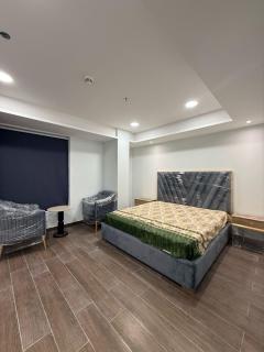 Furnished One Bed Apartment Penta Square - 3