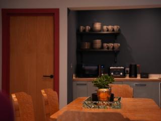 Spacious Cardiff Apartment for Large Groups! - Cardiff - 8