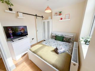 Lovely 3 Bedroom Flat , Aldgate, Tower Hill, Whitechapel - Londra - 4