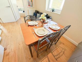 Lovely 3 Bedroom Flat , Aldgate, Tower Hill, Whitechapel - Londra - 8