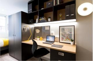Student Only, Standard Studio Yugo therese house - 4