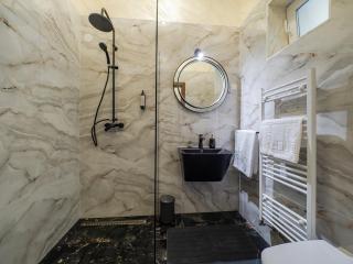 Mistic Apartament - 4