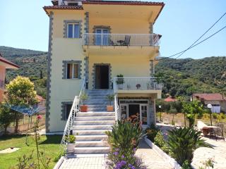 Oliva Suites & Apartments - Parga - 2