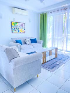 Blissful 2 bedroom beach flat - 7