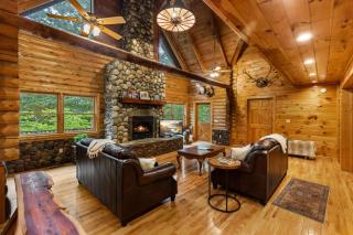 Firepit Smores by Starlight Jetted Bath Soaks Cookouts with the Whole Family - Cowboy Lodge - Mineral Bluff - 4