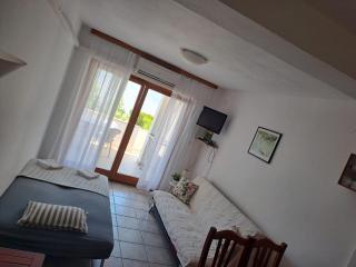 Apartman s lijepim pogledom - Punat - 1