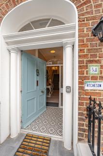 The Ivy House On Clarendon - Londonderry County Borough - 8