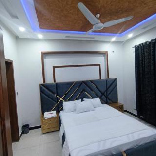 Black berry Guest House - Islamabad - 4