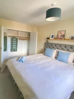 Cozy Private Bedroom in Quiet & Peaceful Location in Edinburgh - 0