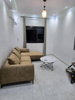 Logement entier - Appartement F3 - Dakar - 8