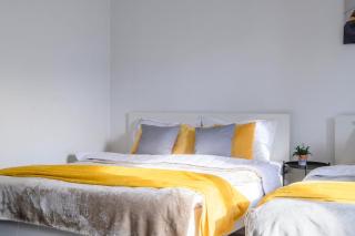 Квартира на большую компанию 12 спальных мест 51 - 1