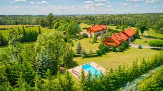 Funaberia -25 hektarowa luksusowa posiadłość z basenem, jacuzzi, sauną, boiskiem wielofunkcyjnym - Skop - 0