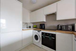 Unique Maisonette at Town Center - Banbury - 2