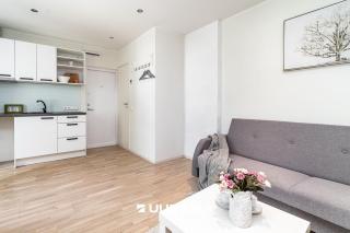 Studio near center, free parking - Tallinn - 2