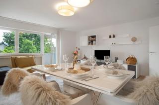 Geräumige schöne Ferienwohnung - Weingarten - 8