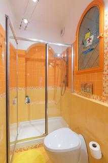Cappuccini Florence Family & Group 3 Bedrooms Jacuzzi Fast Wi-Fi Air Conditioned Tram - Florenz - 9