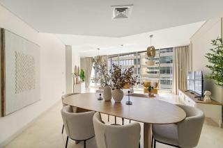 Silkhaus Vacation Homes Cityscape 2BR in DIFC Prime location - 5