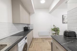 Luxury City Retreat Perfect for Business & Families With Free Gym By The Pocklington - The Filbert Suite - Leicester - 3
