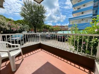 Enjoy the pool of our cozy flat - Beahost - 3