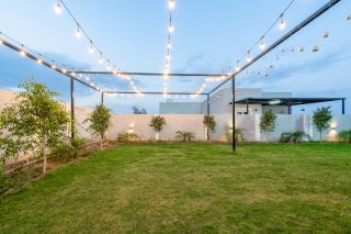 House Party Villa - 6