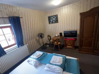 Hotel Schwarzer Adler - Rothenburg ob der Tauber - 1