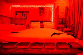 Seductive refuge Love room Bucharest - Bucharest - 9
