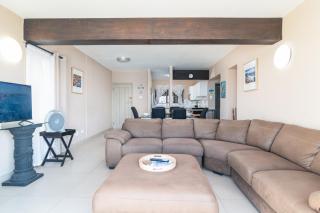 Pebble Beach 13 - Ballito - 9