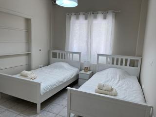 Family Residence Loutraki in centre near beach - Loutraki - 2