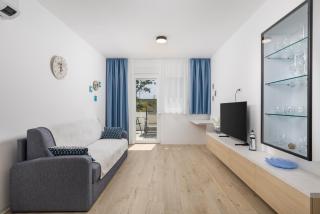 Angelika's white blue holiday home - 1