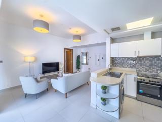 Cozy 1br in Parkside A - Abu Dhabi - 4