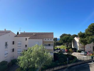 Spacieux appartement au calme à 5 minutes de la mer, parking privé - Bandol - 7