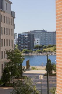 Yellow Nest - Seaside Apartment in Malmö - 4