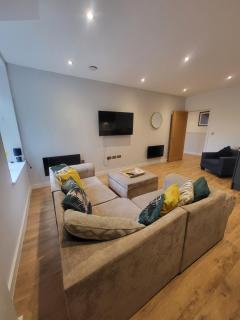 73 - 3 bed Stylish Boutique Apartment - Ramsgate - 0