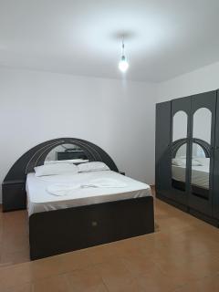 Brankolari Hostel - Polisi i Vogël - 9