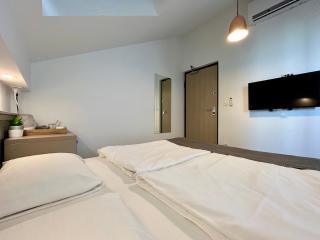 Deluxe Villa No.10 - Rooms & Apartments - 8