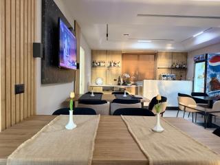 Amaris Seaview Rooms & Apartments - Vlora - 4