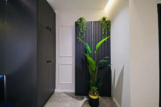 Taksim Square 1 plus 1 fully equipped air conditioned luxury apartment - Istanbul - 1
