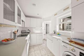 Beautiful Cottage - Free Parking - Windsor - 8