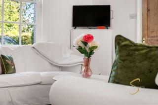 Beautiful Cottage - Free Parking - Windsor - 1