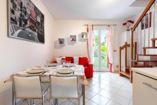 Hostdomus - Miki House FREE GARAGE - Pietra Ligure - 0