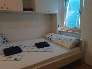 Cres old town studio apartment - 5