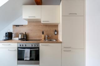 Comfortable Stay for Families and Business Travelers - 5 Guests, Fast WiFi, Near Station - Leoben - 8