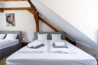 Comfortable Stay for Families and Business Travelers - 5 Guests, Fast WiFi, Near Station - Leoben - 2