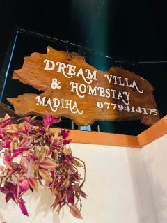 Dream villa and homestay madiha cabana - 9